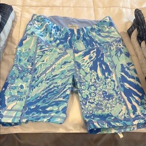 Lilly Pulitzer Blue and Green Bike Shorts 5”